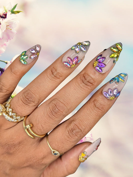 Bouquet All Day - Flower and Nude Rhinestone Press-On Nail Extensions 10pcs