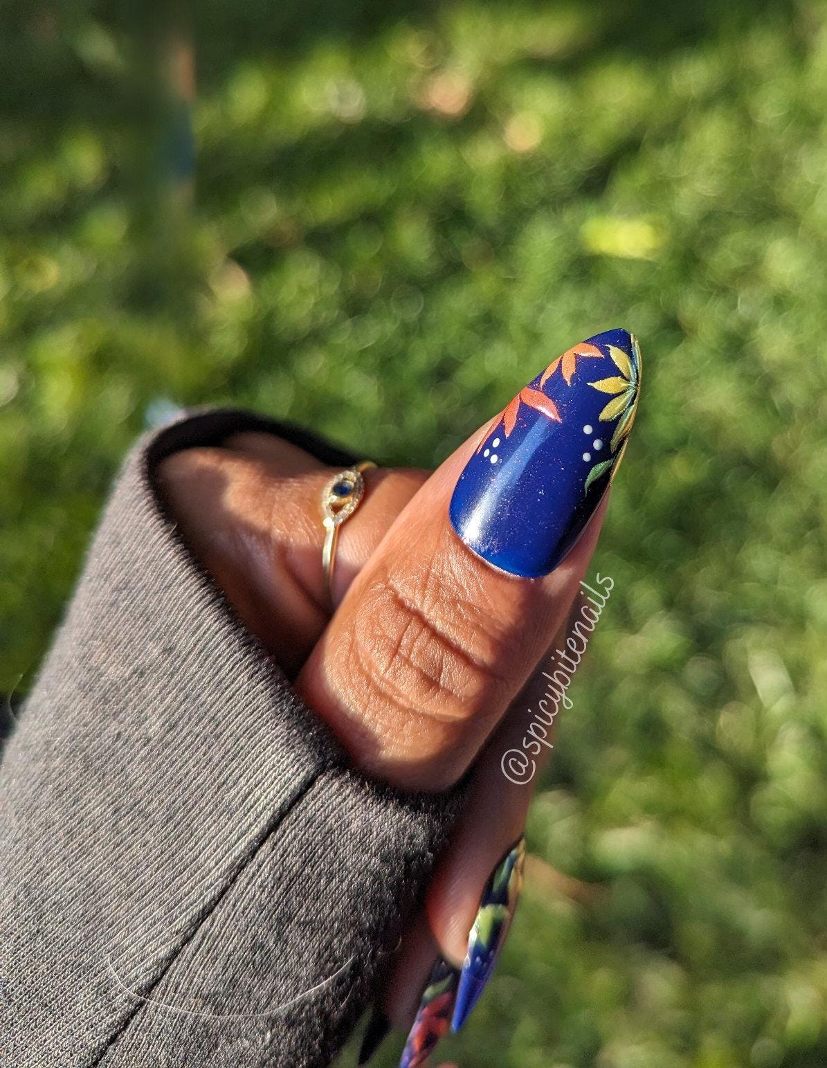 Moody Blooms - Classy Navy and Chrome Flower Press-On Nail Extensions 10pcs