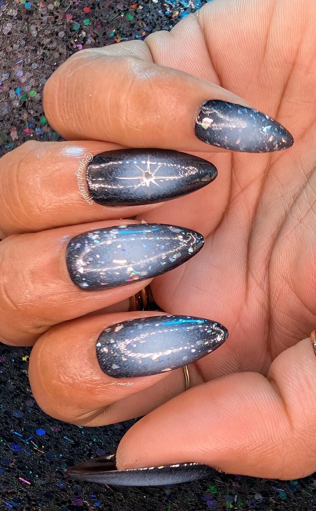 Dark and Stormy - Black and White Glittery Aura False Press-On Nail Extensions 10pcs