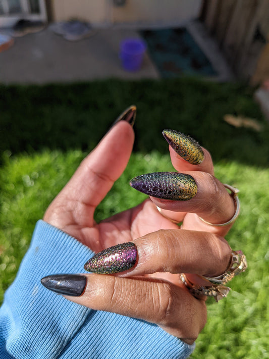 Khaleesi - Dragon scale chrome bubble False Press-On Nail Extensions 10pcs