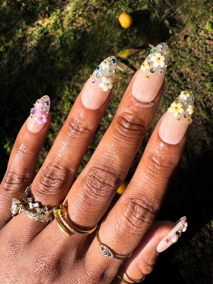 Spring Fling - Nude Flower and Rhinestone Junk Nail Press-On Nail Extensions 10pcs