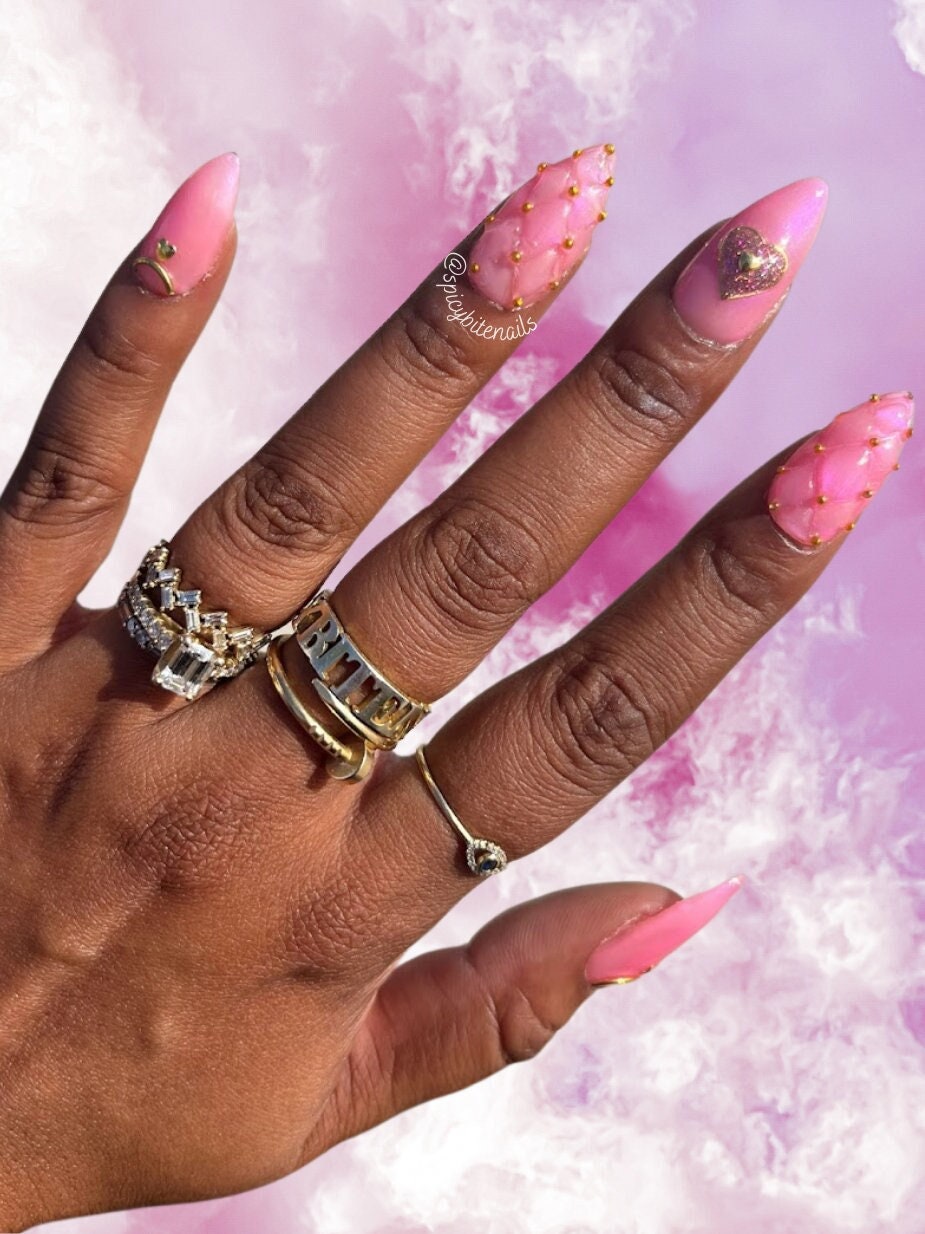 Pink Coco - Quilted Iridescent Pink Heart Coquette False Press-On Nail Extensions 10pcs