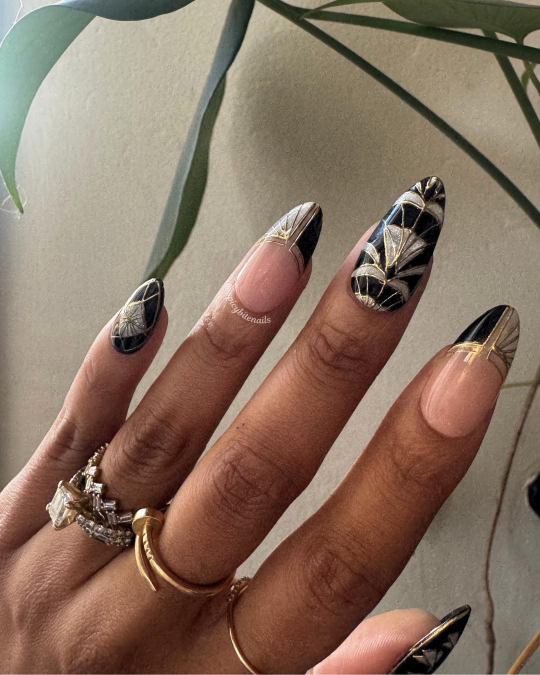Deco After Dark - Black & White Cat-Eye Gold Chrome Art Deco Press-On Nail Extensions 10pcs