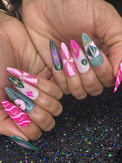 Sugarplum Stardust - Mid-Century Pink and Green Christmas Press-On Nail Extensions 10pcs