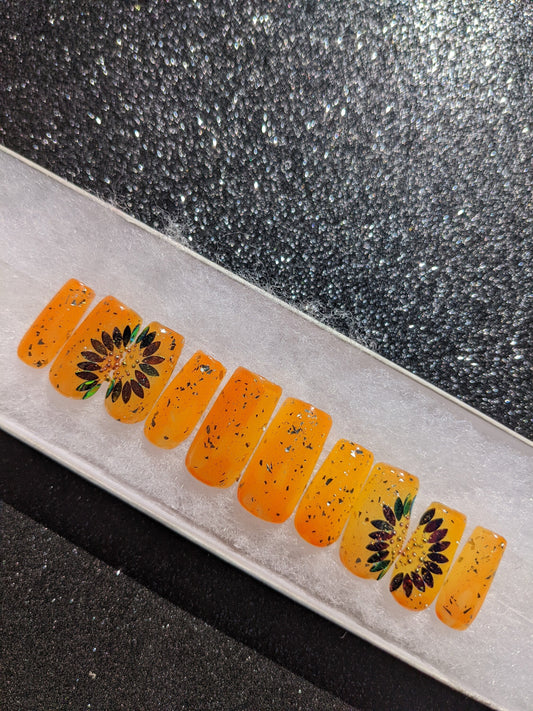 Sunflower Harvest - Color Changing Orange to Yellow Sunflower False Press-On Nail Extensions 10pcs