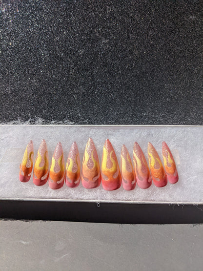 Hot Girl Summer - Color Changing ombré Flame False Press-On Nail Extensions 10pcs