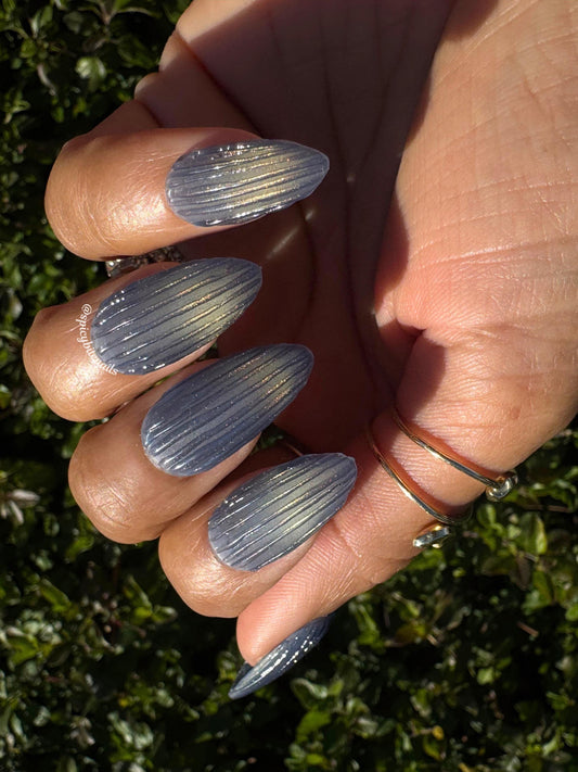 Baccarat Bleu - Blue and Gold Cat-Eye Fluted Glass Press-On Nail Extensions 10pcs