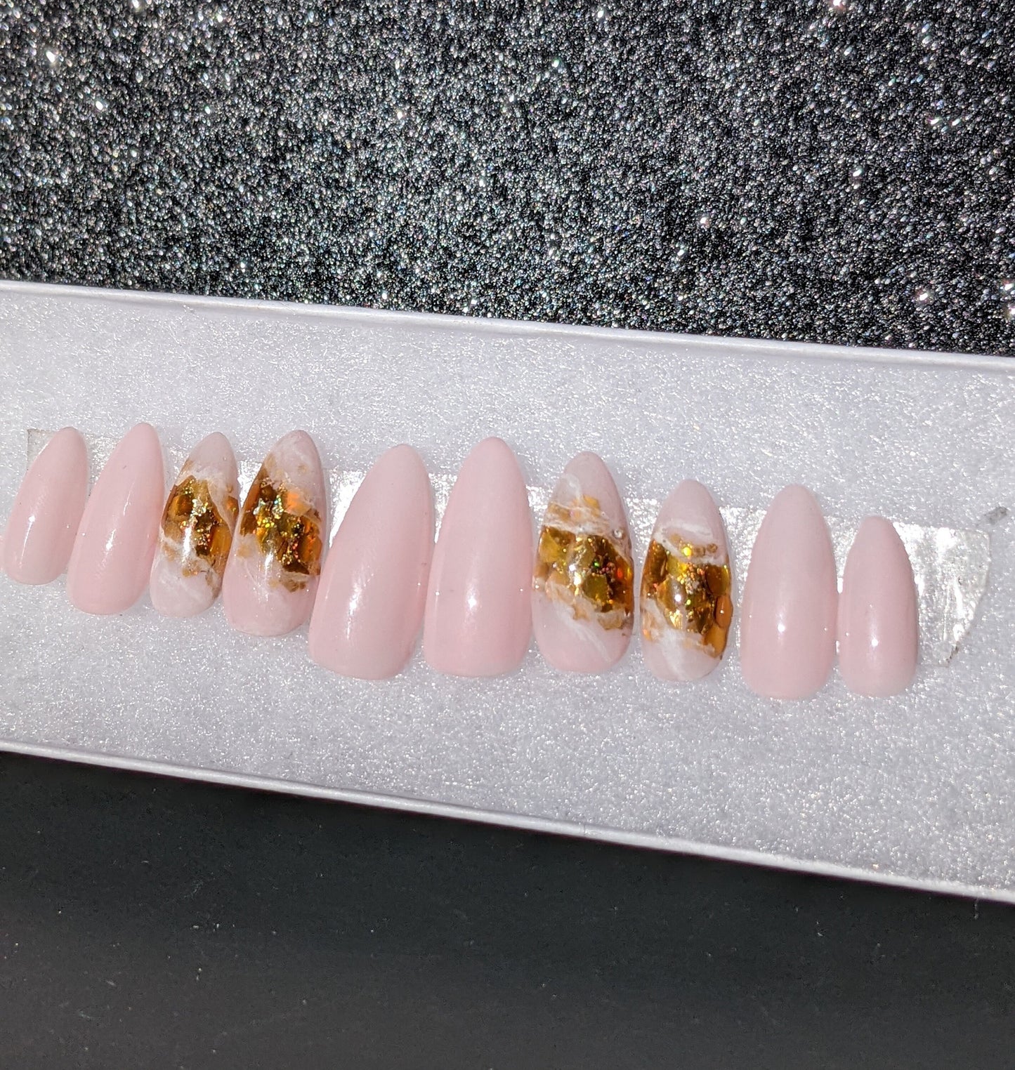 Pretty in Pink - Classy rose quartz geode False Press-On Nail Extensions 10pcs