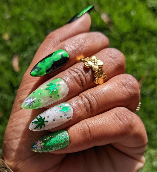Devil’s Lettuce - Black and Green 420 Marijuana False Press-On Nail Extensions 10pcs
