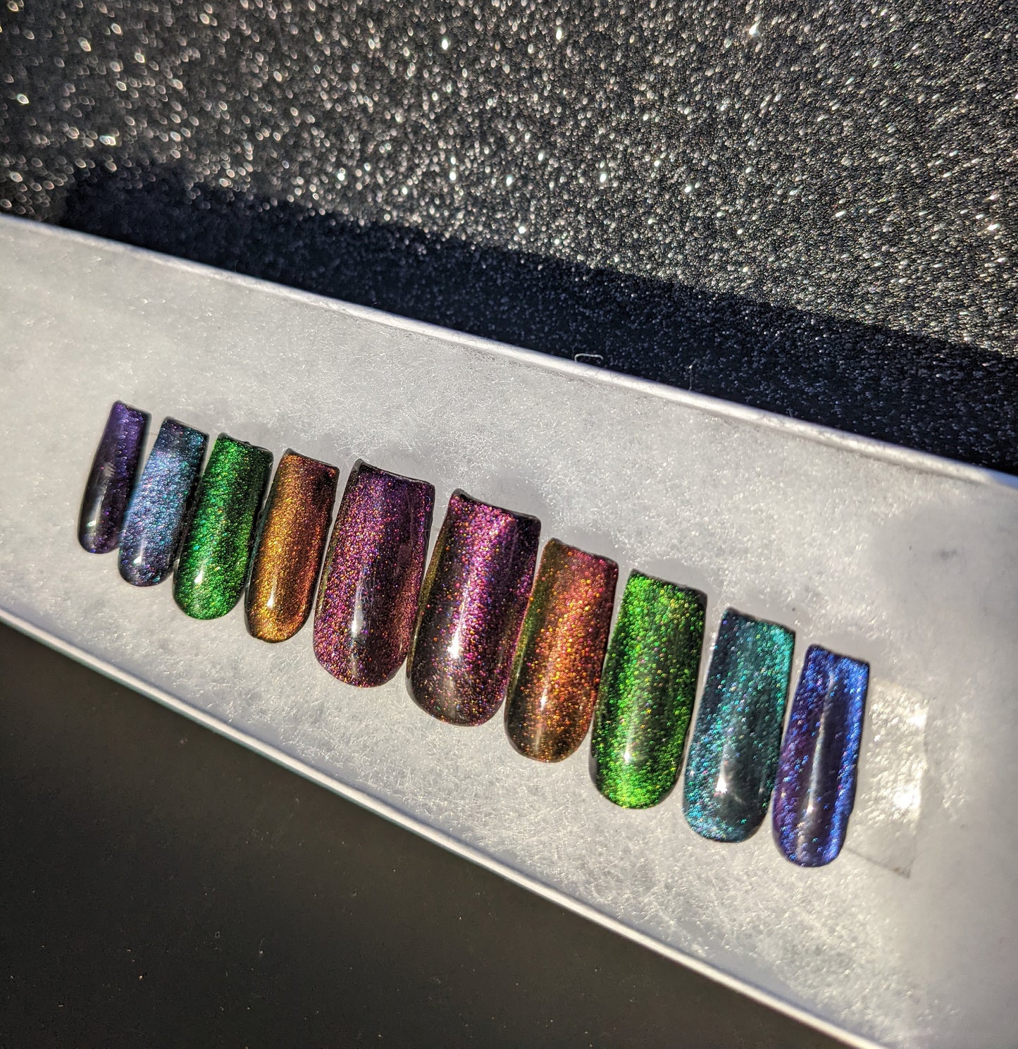 Glitter Skittles - Cat Eye Rainbow Velvet False Press-On Nail Extensions 10pcs