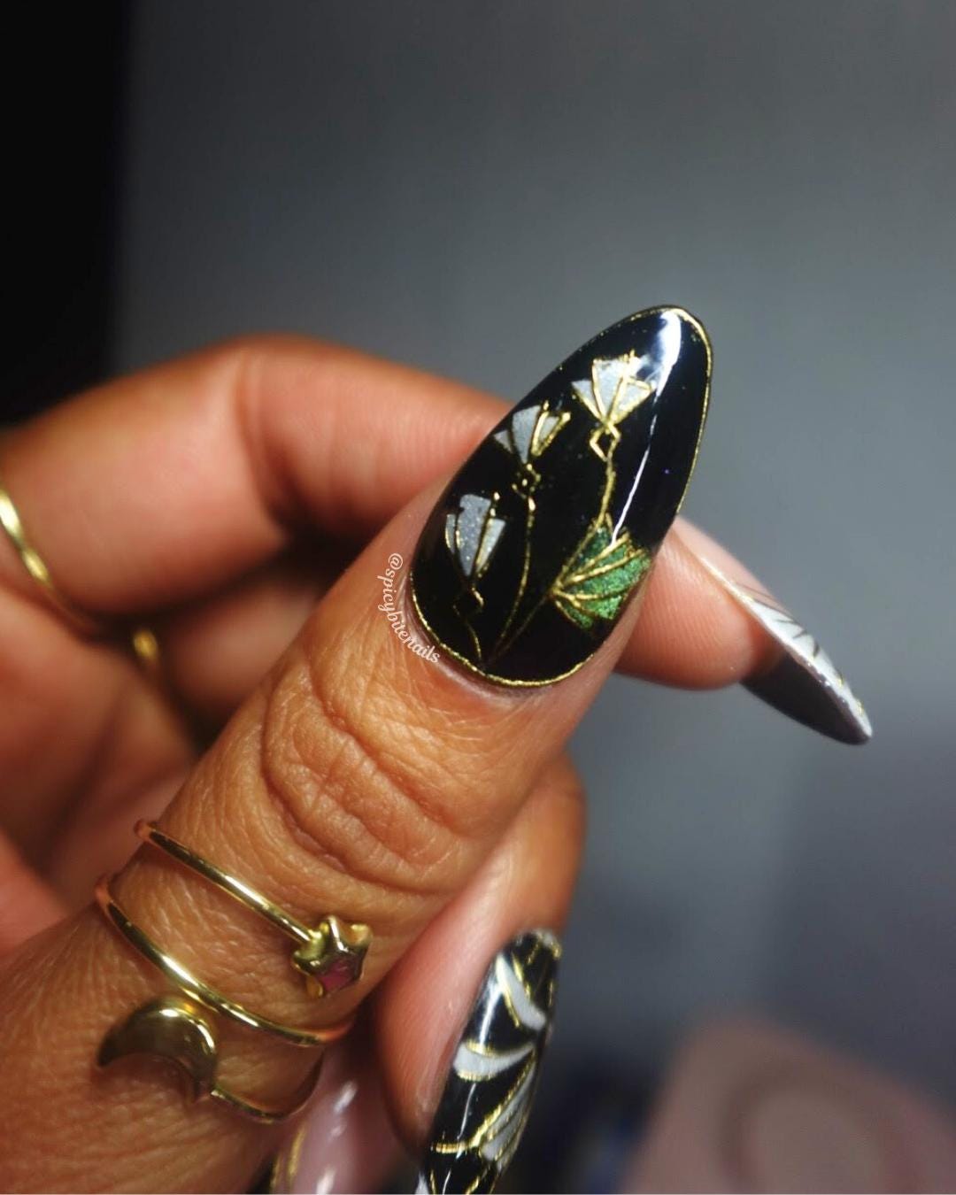 Deco After Dark - Black & White Cat-Eye Gold Chrome Art Deco Press-On Nail Extensions 10pcs