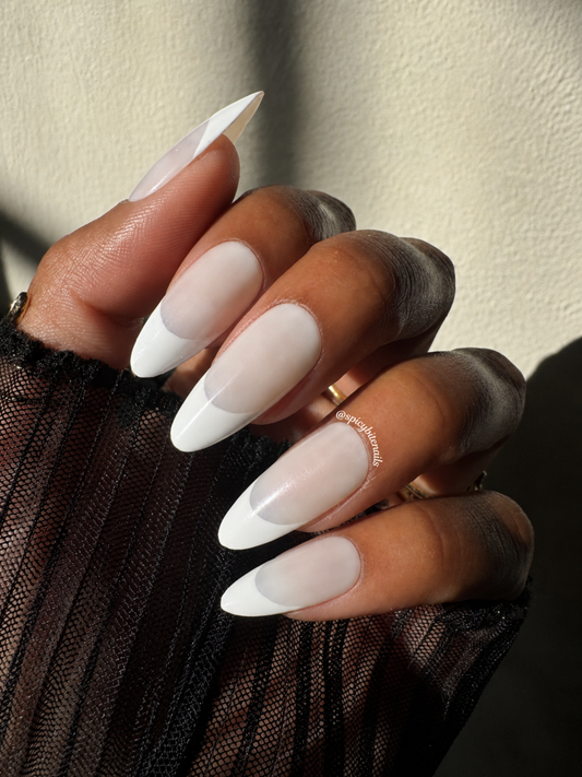 Vanilla Bean - White Monochromatic French Tip Press-On Nail Extensions 10pcs