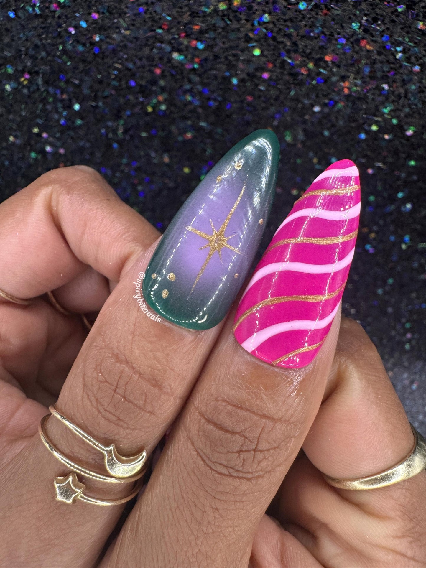 Sugarplum Stardust - Mid-Century Pink and Green Christmas Press-On Nail Extensions 10pcs