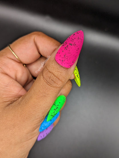 Summer of 95 - Matte Neon Speckled Rainbow Press-On Nail Extensions 10pcs