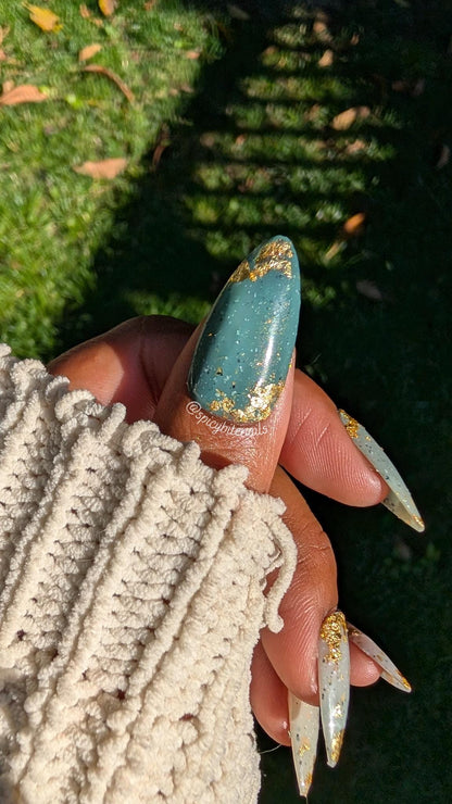 Clean Slate -  Speckled Sage and Gold Ombré Gradient False Press-On Nail Extensions 10pcs