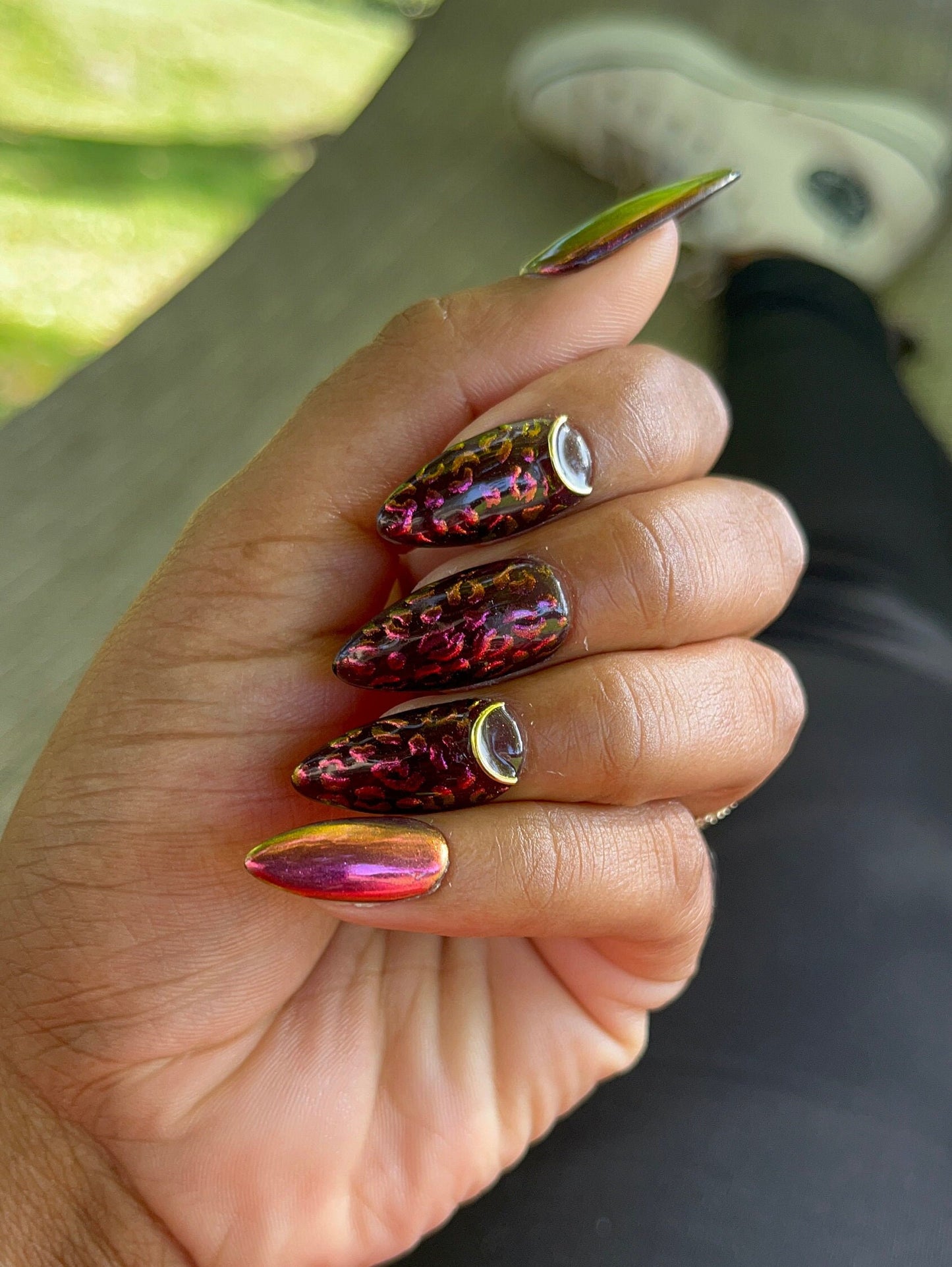 Leopard at the Disco - Black and White Leopard Color Changing Sunset Chrome False Press-On Nail Extensions 10pcs