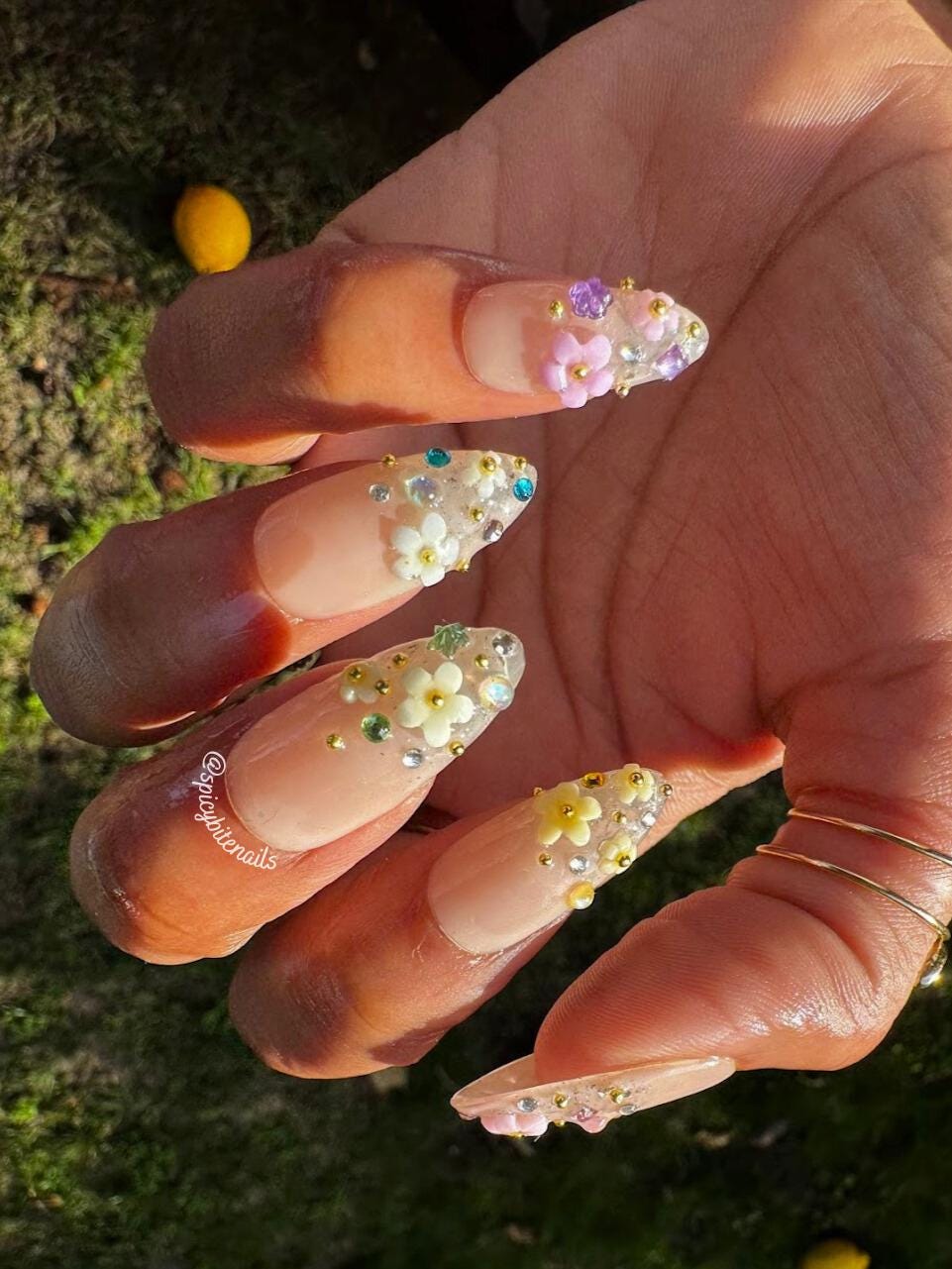 Spring Fling - Nude Flower and Rhinestone Junk Nail Press-On Nail Extensions 10pcs