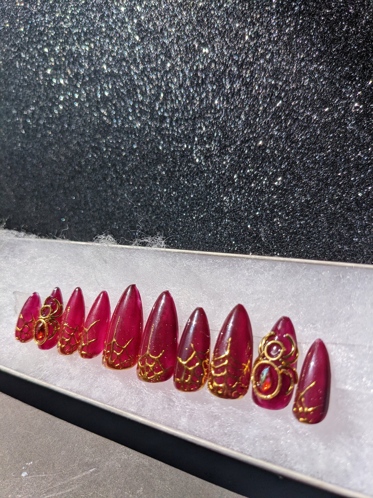 Spider Queen - Color Change Gold Spider Red and Gold False Press-On Nail Extensions 10pcs