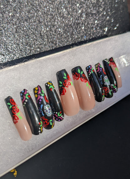 Calaveritas - Day of the Dead Sugar Skull Mexican Hand-Painted False Press-On Nail Extensions 10pcs