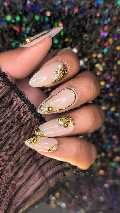 The Goddess - Nude and Gold False Press-On Nail Extensions 10pcs