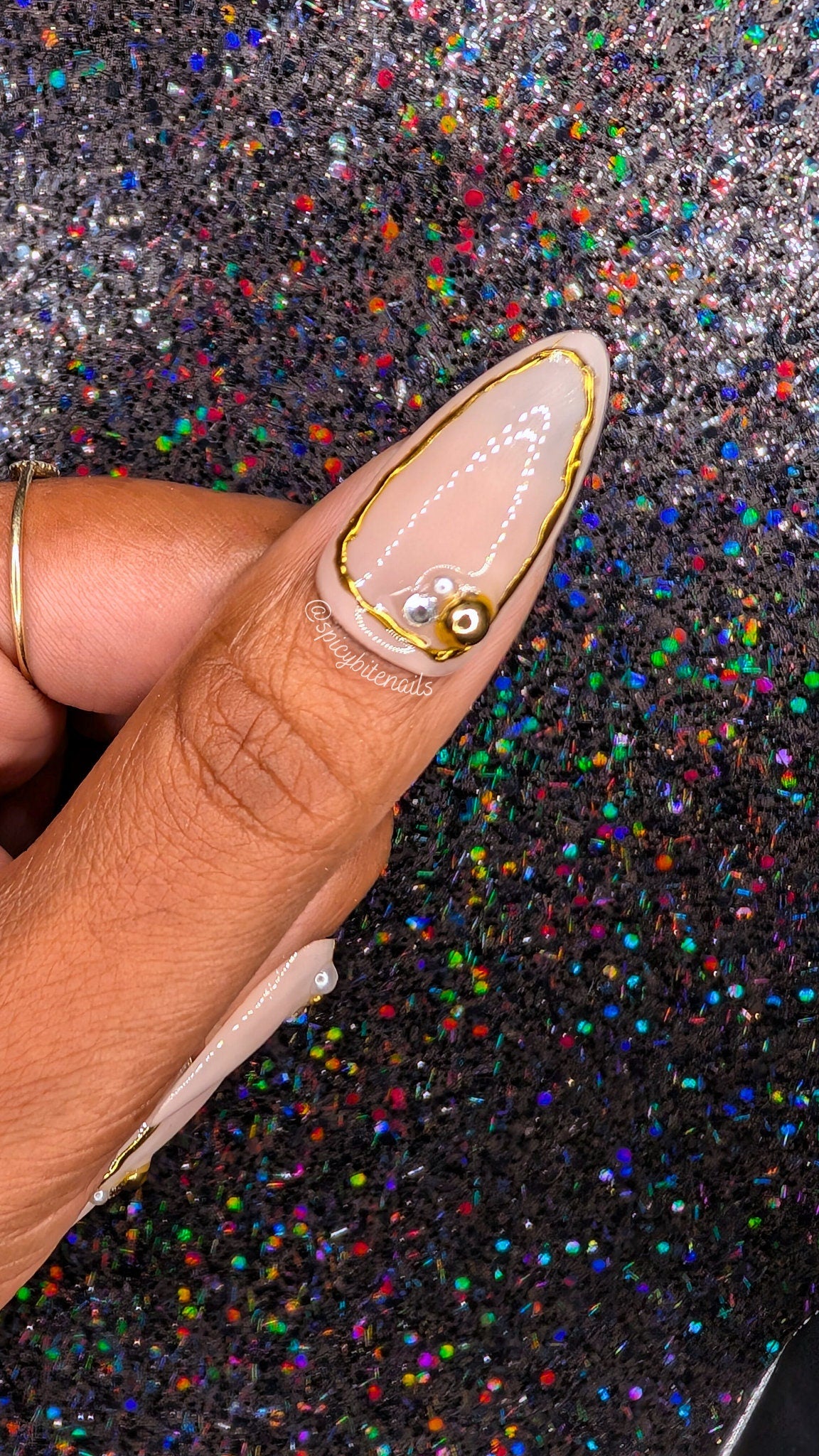 The Goddess - Nude and Gold False Press-On Nail Extensions 10pcs
