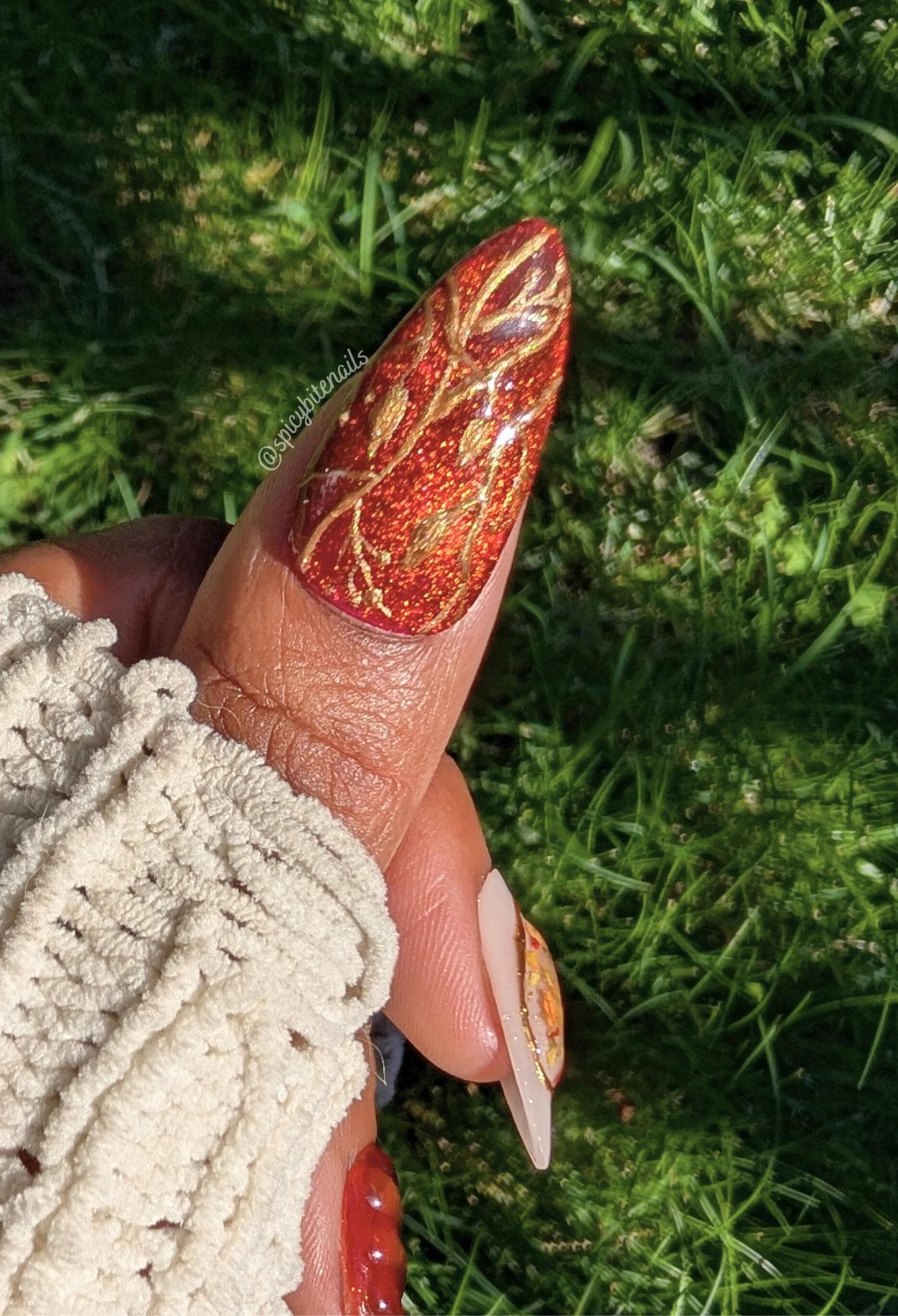 Autumnal Equinox -  Nude, Red, Orange and Yellow Cat-Eye Nuance 3D Chrome False Press-On Nail Extensions 10pcs