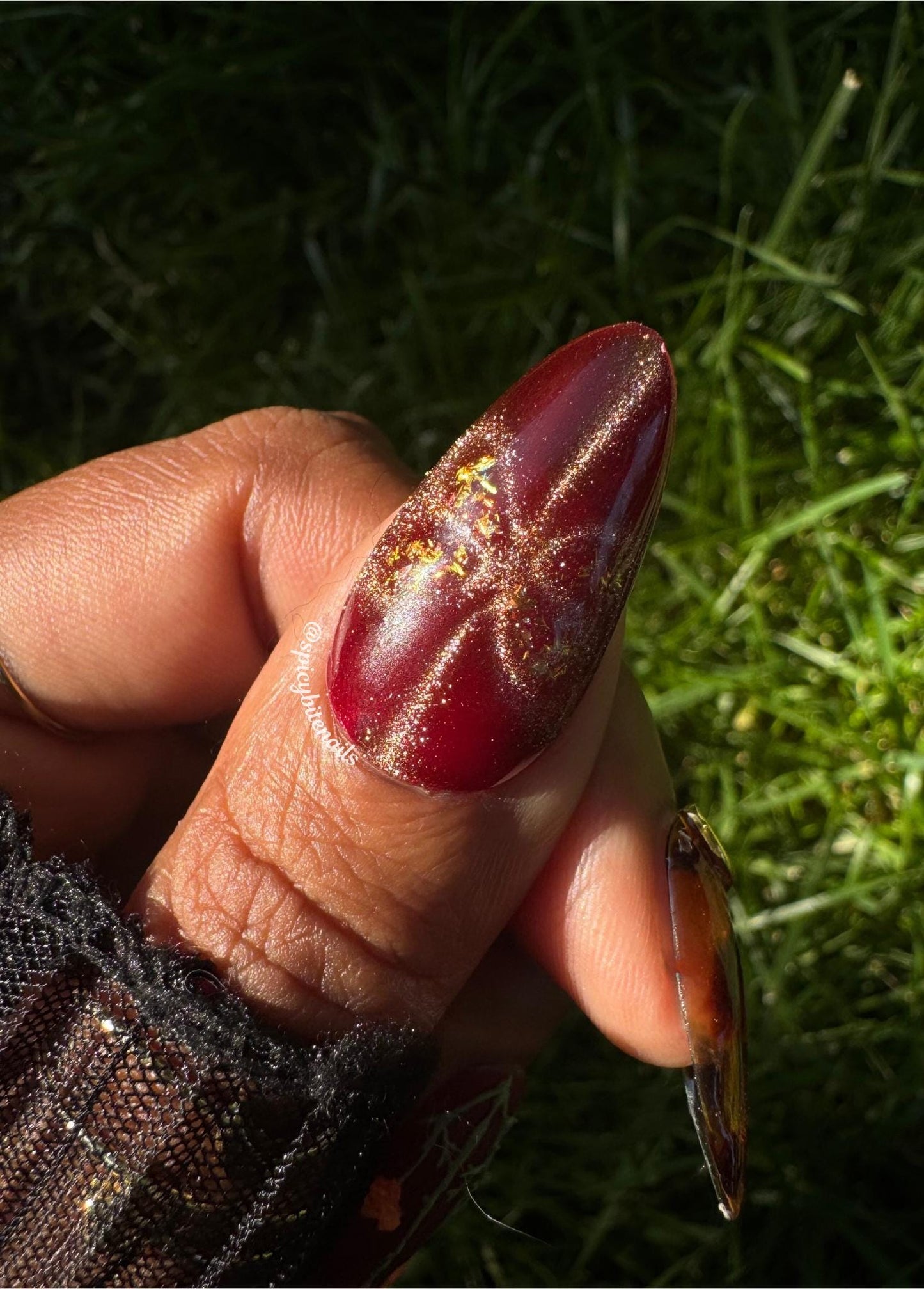 Emberwing -  Red and Orange Butterfly Cat-Eye False Press-On Nail Extensions 10pcs
